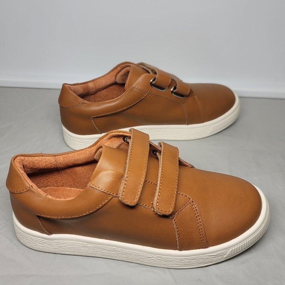 NWT Cardin McCoy Velcro Strap Sneakers - Caramel - Size 2 (original packaging)